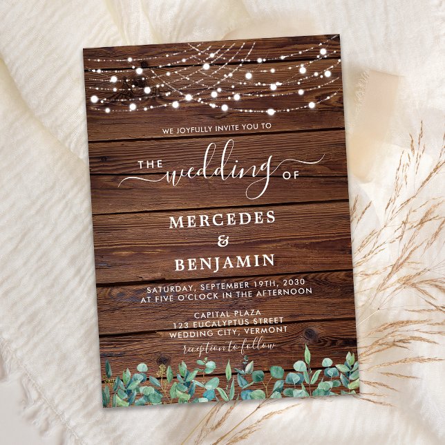 Invitación Rustic Wood String Lights Eucalyptus QR Boda (Subido por el creador)