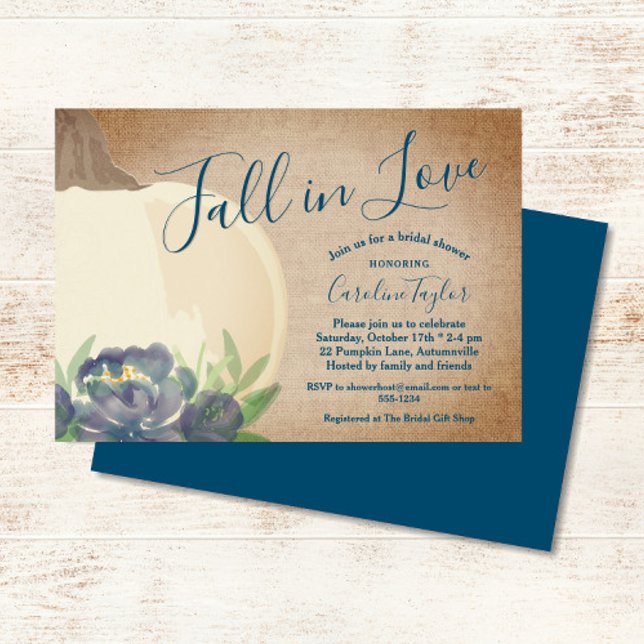 Invitación Rústica Caída Calabaza Floral Azul Ducha de novia (Rustic Fall Pumpkin Blue Floral Bridal Shower Invitation)