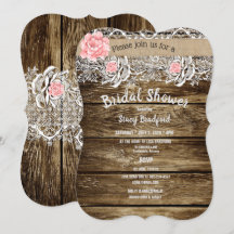 Rústica ducha de novia de madera y encaje