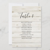 Rústica tabla de asientos de bodas. Granero de mad