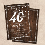 Invitación Rústico 40 cumpleaños con Fiesta de String Lights<br><div class="desc">Esta rústica invitación para cumplir 40 años tiene luces de cuerda sobre un fondo de madera oscura. Haga clic en el botón personalizar para obtener más flexibilidad en la modificación del texto. En nuestra tienda, zazzle.com/doodlelulu*, podrá encontrar variantes de este diseño, colores adicionales y productos de coordinación. Contáctenos si necesita...</div>