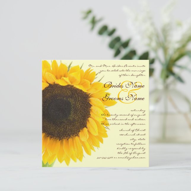 Invitación Rústico Barn Boda Sunflower (Anverso de pie)