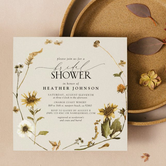 Invitación Rústico País Sunflower Wreath Bridal Shower (Easy to personalize sunflower fall bridal shower invitation.)