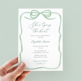 Invitación Sage Green Bow está atando la ducha nupcial