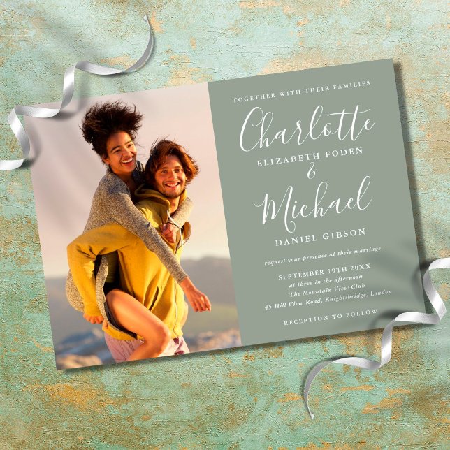 Invitación Sage Green Elegant Signature Script Boda de fotos (Subido por el creador)