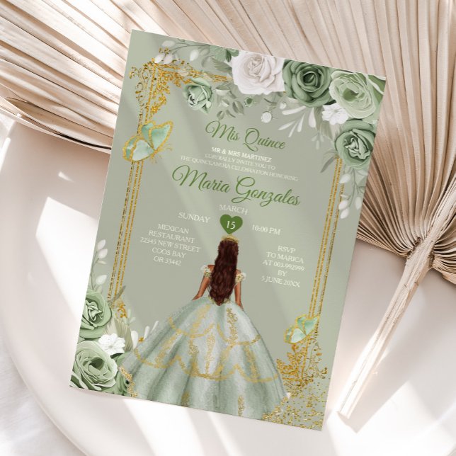 Invitación Sage Green Gold Crown Mis Quince Vestidos De 15 An (Subido por el creador)