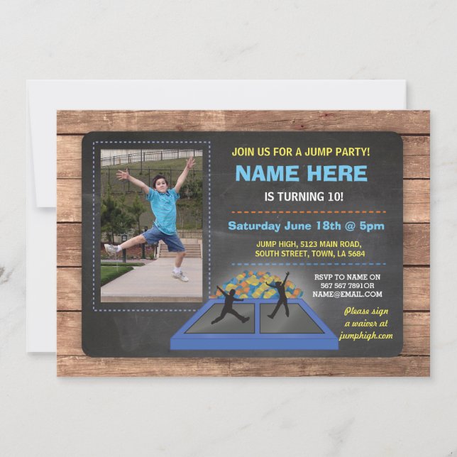 Invitación Salte el trampolín que el cumpleaños azul invita (Anverso)