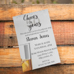 Invitación Saludos a 50 años de Whiskey Purpurina Silver Gold<br><div class="desc">Este diseño se creó a través del arte digital. Puede ser personalizado en el área de proporcionar o personalizar eligiendo la opción de pulsar para personalizar y cambiando el nombre, las iniciales o las palabras. También puede cambiar el color y estilo del texto o eliminar el texto para un diseño...</div>