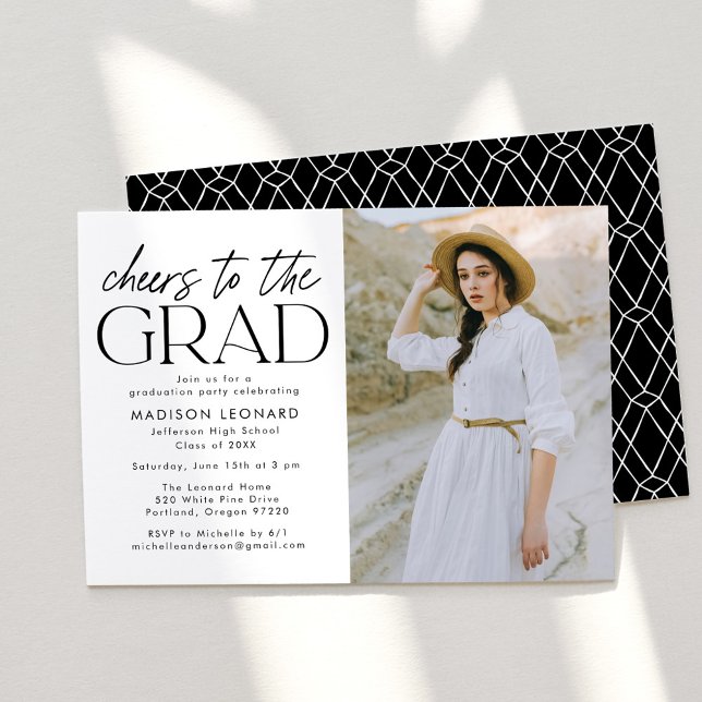 Invitación Saludos a la fiesta de Grad Black Photo Graduation (Subido por el creador)