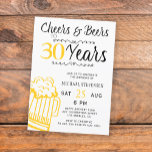 Invitación Saludos y cervezas 30 hombres casuales cumpleaños<br><div class="desc">Animaciones informales y divertidas y cervezas hombres adultos tarjeta de invitación de fiesta de 30 años con un guión de tipografía sofisticada, tazas de cerveza de doodle amarillas y remolinos de estilo vintage. Adecuado para cualquier fiesta de cumpleaños de edad o hito. Fácil de personalizar cambiando la edad, el nombre...</div>