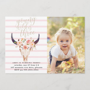 Invitación salvaje de Boho y de tres cumpleaños
