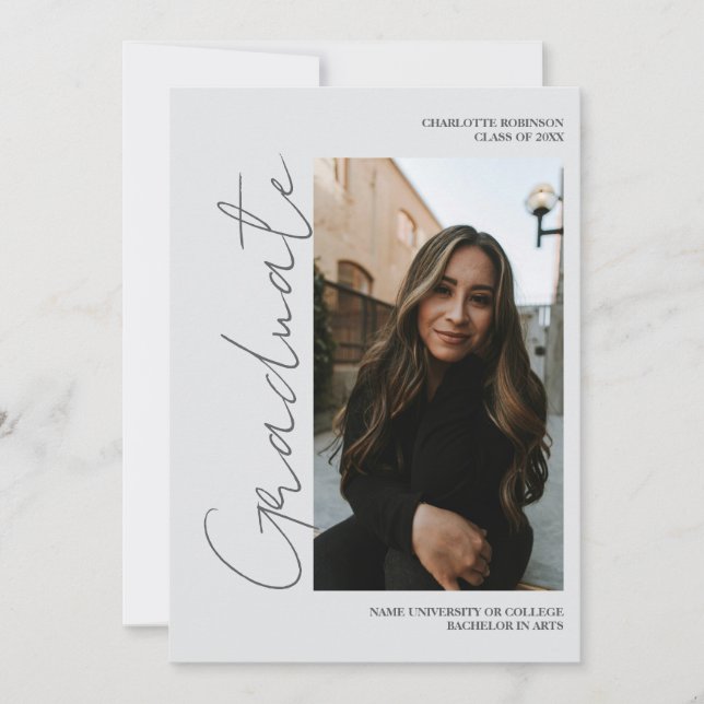 Invitación Script retro gray graduate photo graduation (Anverso)
