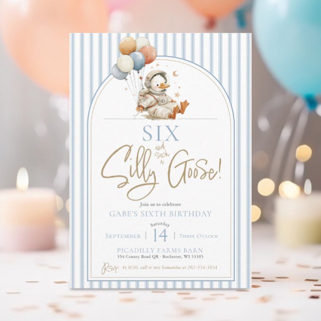 Invitación SEIS Astronautas Silly Goose 4º cumpleaños (SIX Silly Goose blue ticking pinstripes modern arch cute space astronaut boy 6th birthday invitation)