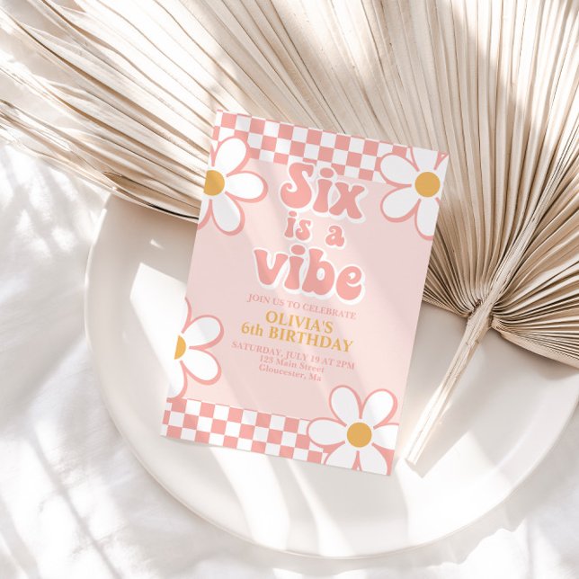 Invitación Seis es una Vibra Retro Check Rosa Margarita (Subido por el creador)
