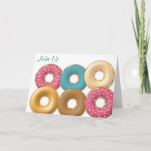 Seis paquetes de donuts de arce y chocolate rotos