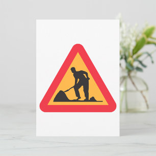 Invitación Señal de Obras en la Carretera Adelante Zona de Co