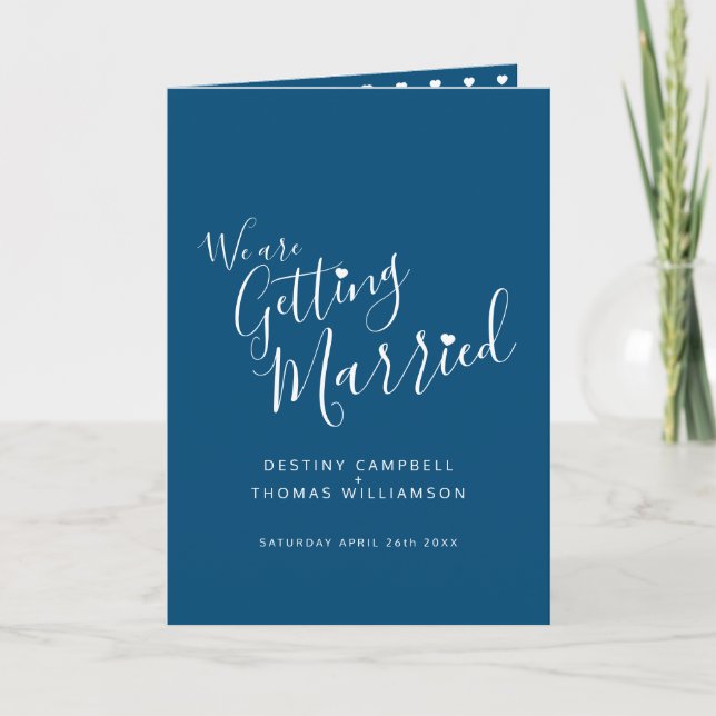 Invitación Sencilla foto de boda plegada de texto blanco y az (Anverso)