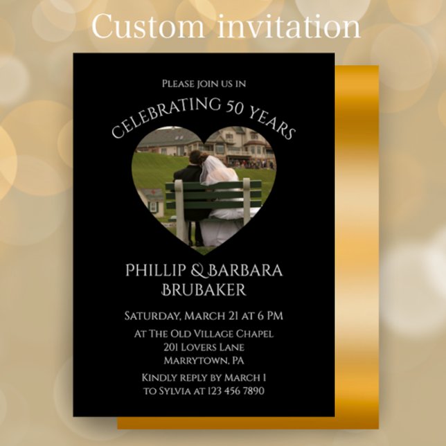 Invitación Sencilla foto del corazón moderno 50 aniversario d (Create an elegant golden 50th wedding anniversary party invitation with this heart photo template.
)