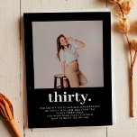 Invitación Sencilla foto minimal negra de 30 años<br><div class="desc">Simple foto mínima negra 30.ª invitación de cumpleaños</div>