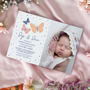 Invitación Sencilla y moderna foto de mariposa y vista