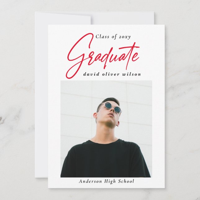 Invitación Sencillo Rojo Moderno Minimalista 2 Graduación de  (Anverso)
