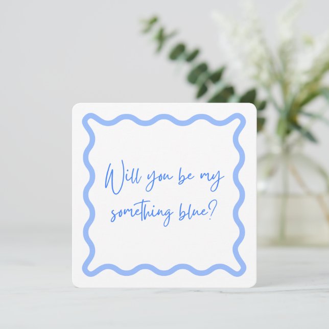Invitación ¿Serás mi algo azul? Propuesta de la dama de honor (Anverso de pie)