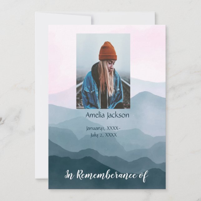 Invitación Servicio en memoria invita al paisaje de montaña (Anverso)