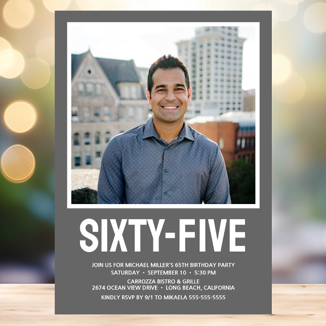 Invitación Sesenta y cinco 65º cumpleaños foto de tipo negrit (Subido por el creador)