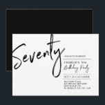 Invitación Setenta | Black & White Modern 70th Birthday Party<br><div class="desc">Celebra tu día especial con esta sencilla y elegante invitación a la fiesta de cumpleaños número 70. Este diseño presenta un guión de broche "Setenty" con un diseño limpio en combinación color blanco y negro. Más diseños disponibles en mi tienda BaraBomDesign.</div>