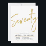 Invitación Setenta | Modern Gold Brush 70th Birthday Party<br><div class="desc">Celebra tu día especial con esta sencilla y elegante invitación a la fiesta de cumpleaños número 70. Este diseño presenta un guión de broche "Setenty" con un diseño limpio en combinación color negro y dorado. Más diseños disponibles en mi tienda BaraBomDesign.</div>