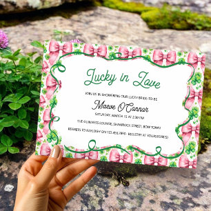 Invitación Shamrock and Bows ducha de novias rosa y verde