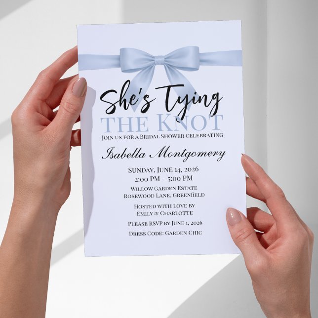 Invitación She’s Tying the Knot Theme Sky Blue Bow (She’s Tying the Knot Theme Sky Blue Bow Invitation
)