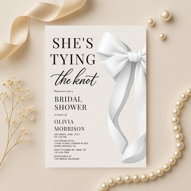 Invitación She's Tying The Knot White Ivory Bow Bridal Shower (Subido por el creador)