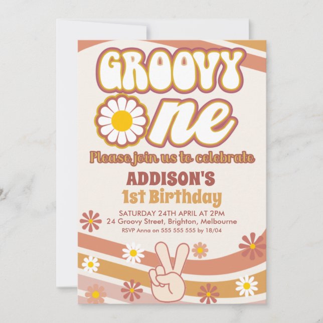 Invitación Signo de paz de Retro Daisies Groovy primer cumple (Anverso)