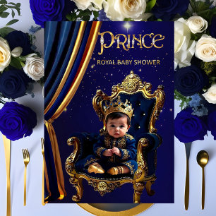 Invitación Silla azul dorada para baby shower de príncipe rea