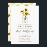 Invitación Silureas amarillas en Mason Jar Bat Mitzvah<br><div class="desc">Invite a su familia y amigos a su evento con esta invitación de mitzvah de murciélago personalizable. Cuenta con girasoles amarillos en un frasco de albañil. Personalice agregando sus detalles. Esta invitación al mitzvah de murciélago de girasol es perfecta para cualquier tema o temporada.</div>