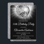 Invitación Silver 50th Birthday Party Silver Disco Ball<br><div class="desc">Silver Fiesta 50º cumpleaños Silver Disco Ball Invitación a la fiesta. La invitación a la fiesta de cumpleaños 50 de Silver y Black es perfecta para una fiesta de cumpleaños 50.</div>