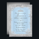 Invitación Silver Winter Wonderland Blue Sweet 16<br><div class="desc">Invitación de 16 cumpleaños a Silver & Blue Sweet. Diseño de copos de nieve y tiara. Por favor tenga en cuenta que todas las imágenes planas no tienen joyas reales. © 2000-2023 Zizzago™ ® © ZIZZAGO</div>