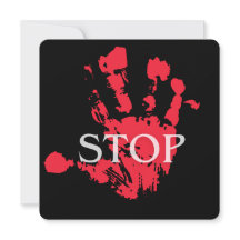 Símbolo de advertencia "STOP" con huella de mano r