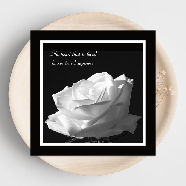 Invitación simple a la boda de una rosa blanca (Subido por el creador)
