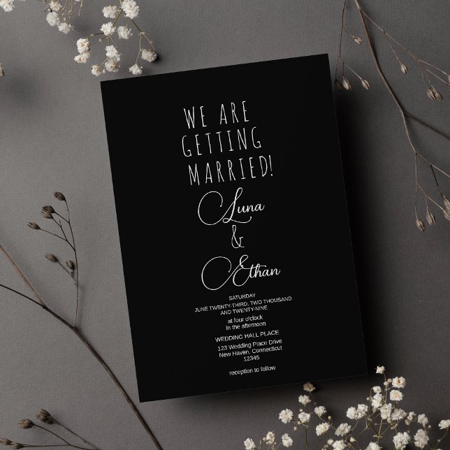 Invitación Simple black white elegant typography wedding  (Simple black white elegant typography wedding)