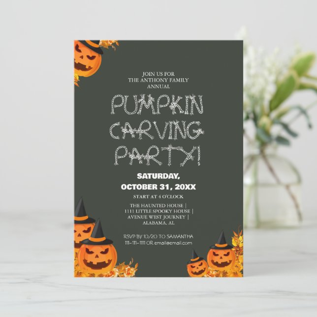Invitación Simple calabaza tallando Fiesta Halloween Spooky (Anverso de pie)