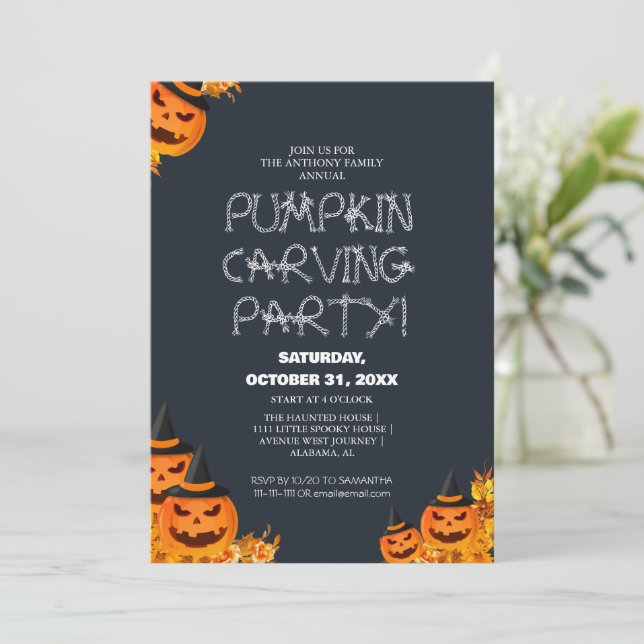 Invitación Simple calabaza tallando Fiesta Halloween Spooky (Anverso de pie)