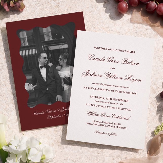 Invitación Simple Calligraphy Ivory and Burgundy Wedding  (Subido por el creador)
