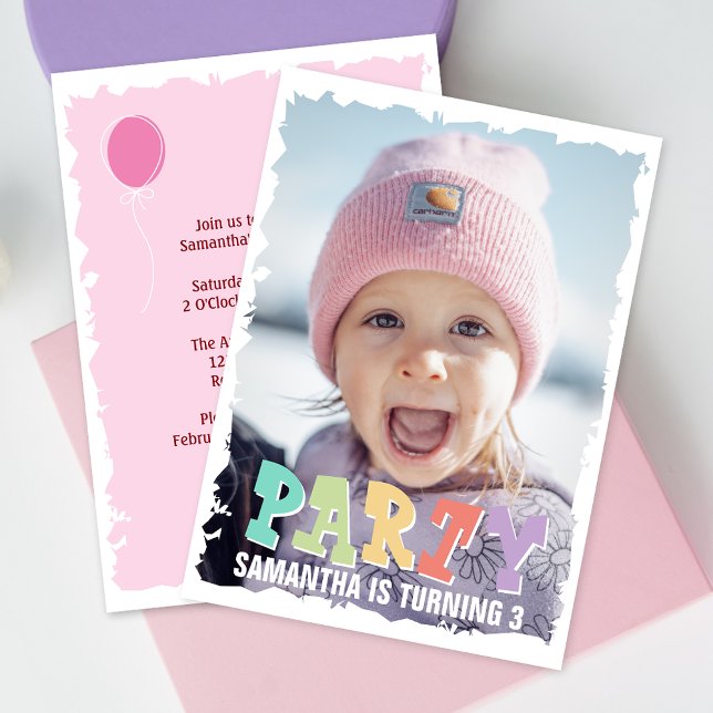 Invitación Simple fiesta de cumpleaños rosado de foto pequeña (Make your little one's birthday extra special with adorable invitations featuring their cute photo.)
