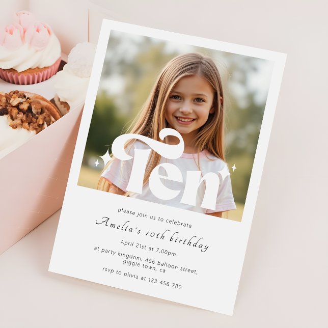 Invitación Simple Foto de Cumpleaños 10 Retro Moderno Minimal (Subido por el creador)