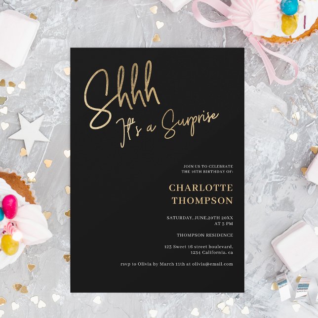 Invitación simple foto moderna de oro negro sorpresa Sweet 16 (Subido por el creador)