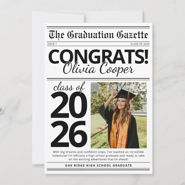 Invitación Simple Modern Newspaper Graduation Announcement (Anverso)