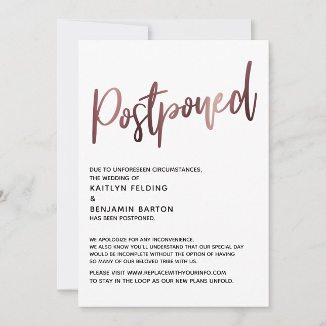 Invitación Simple Rosa Oro Mano Escrita Boda Pospuesta (Anverso)