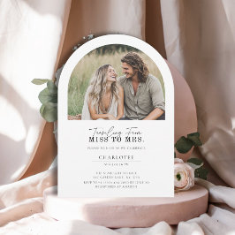 Invitación Simple y moderna Miss a la señora Arch Photo Brida